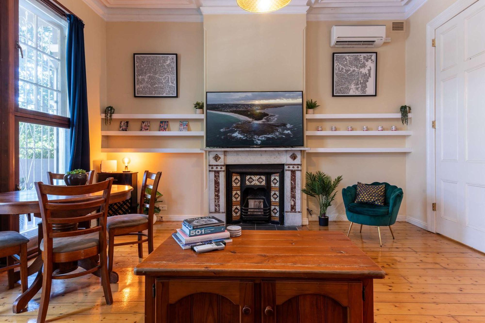 Peaceful And Stylish Petersham Aparttment With Parking Apartment *